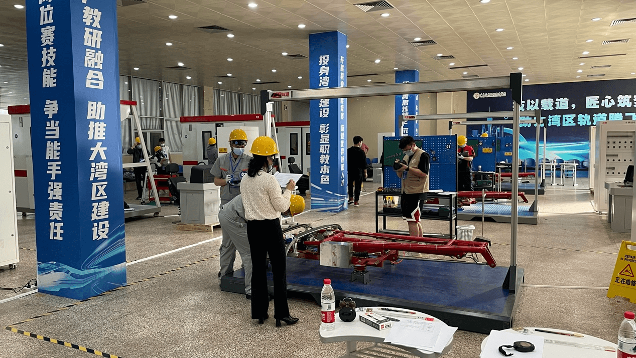 受電弓的檢修與控制2